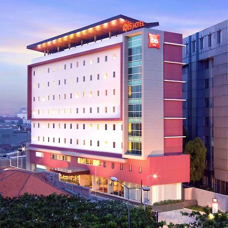 Ibis Jakarta Senen Екстериор снимка