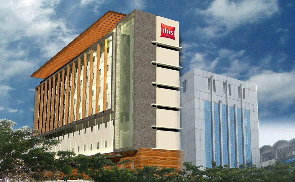Ibis Jakarta Senen Екстериор снимка